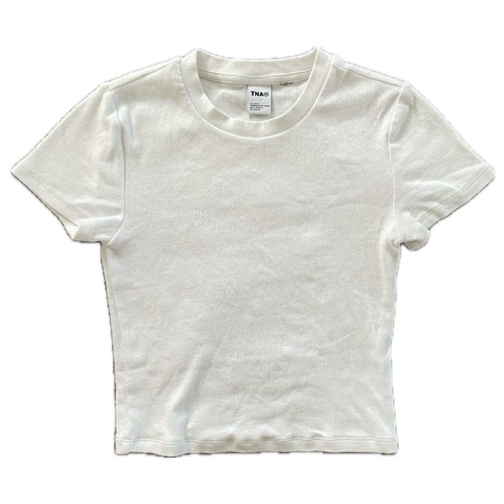 ✰ TNA Cropped White Crewneck Tee ✰